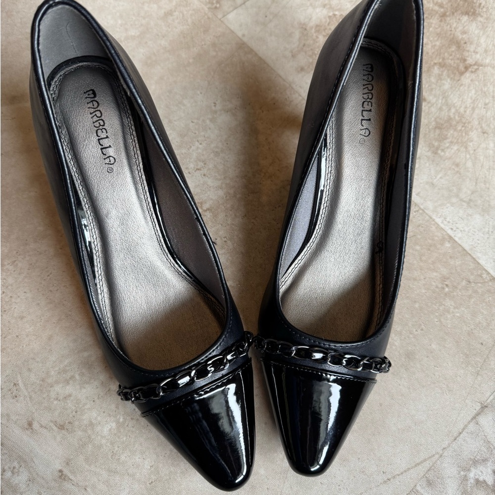 Elegant Black Chain Detail Women's Pumps, Size 9,